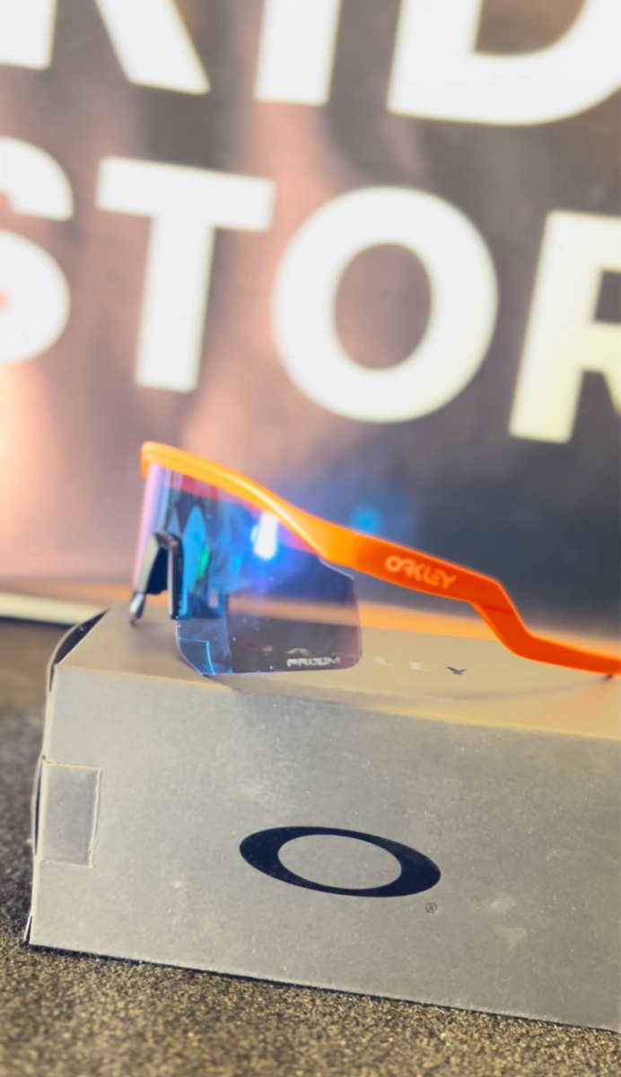 OAKLEY HYDRA